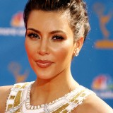 Kim-Kardashian---62nd-Annual-Primetime-Emmy-Awards-05