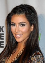 Kim-Kardashian---Esquire-House-Hollywood-Hills-Rock-The-Vote-02.md.jpg