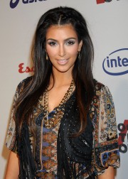 Kim-Kardashian---Esquire-House-Hollywood-Hills-Rock-The-Vote-06.md.jpg