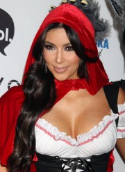 Kim-Kardashian---Heidi-Klums-11th-Annual-Halloween-Party-14.md.jpg