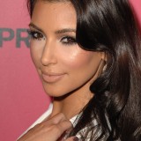 Kim-Kardashian---Hollywood-Life-6th-Hollywood-Style-Awards-23