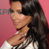 Kim-Kardashian---Hollywood-Life-6th-Hollywood-Style-Awards-43