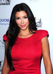 Kim Kardashian I Heart My Girlfriends Charity 03