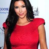 Kim-Kardashian---I-Heart-My-Girlfriends-Charity-03