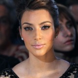 Kim-Kardashian---Jill-Stuart-Spring-2011-MBFW-04