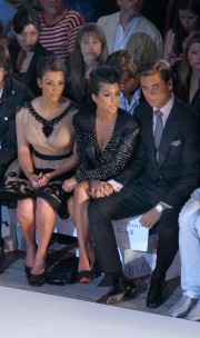 Kim-Kardashian---Jill-Stuart-Spring-2011-MBFW-19.md.jpg