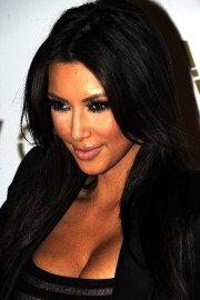 Kim-Kardashian---Lavo-Nightclub-2-Year-Anniversary-Party-16.md.jpg