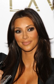 Kim-Kardashian---Lavo-Nightclub-2-Year-Anniversary-Party-41.md.jpg