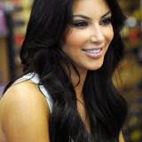 Kim-Kardashian---Meet-and-Greet-In-Miami-27
