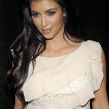 Kim-Kardashian---New-Book-Mommywood-05