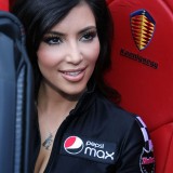 Kim-Kardashian---Pepsi-Max-Bullrun-Rally-2009-Green-Flag-Rally-Start-Event-03