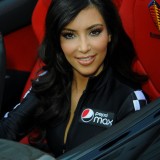 Kim-Kardashian---Pepsi-Max-Bullrun-Rally-2009-Green-Flag-Rally-Start-Event-04