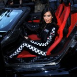 Kim-Kardashian---Pepsi-Max-Bullrun-Rally-2009-Green-Flag-Rally-Start-Event-11