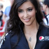Kim-Kardashian---Pepsi-Max-Bullrun-Rally-2009-Green-Flag-Rally-Start-Event-31
