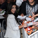 Kim-Kardashian---Premiere-Of-The-Taking-Of-Pelham-123-02