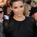Kim-Kardashian---Premiere-Of-The-Twilight-Saga-Eclipse-05
