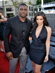 Kim-Kardashian---Premiere-Of-Transformers-Revenge-of-the-Fallen-Los-Angeles-Premiere-01.md.jpg