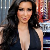 Kim-Kardashian---Premiere-Of-Transformers-Revenge-of-the-Fallen-Los-Angeles-Premiere-03