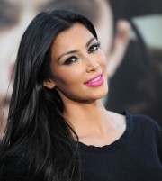 Kim-Kardashian---Premiere-Of-Warner-Bros-Orphan-10.md.jpg