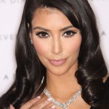 Kim-Kardashian---Private-Pre-Oscar-Dinner-01