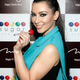 Kim-Kardashian---Sugar-Factory-Grand-Opening-19