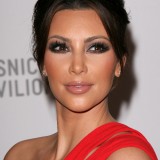 Kim-Kardashian---Unmasking-For-The-Resnick-Pavilion-14