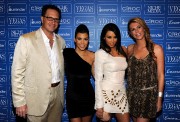 Kim-Kardashian---Vegas-Magazines-7th-Anniversary-Party-23.md.jpg