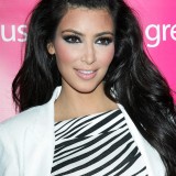 Kim-Kardashian-Hosts-The-Three-O-Vodkas-New-Bubble-Flavor-Launch-Party-34