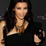 Kim-Kardashian-Promotes-Her-New-Fragrance-08