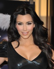 Kim-Kardashian-Promotes-Her-New-Fragrance-30.md.jpg