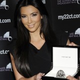 Kim-Kardashian-Promotes-The-Ultimate-Engagement-Ring-05