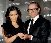 Kim-Kardashian-Promotes-The-Ultimate-Engagement-Ring-11.md.jpg