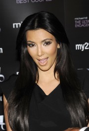 Kim-Kardashian-Promotes-The-Ultimate-Engagement-Ring-12.md.jpg