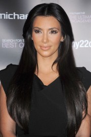 Kim-Kardashian-Promotes-The-Ultimate-Engagement-Ring-30.md.jpg