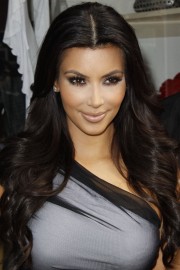 Kim Kardashian Vanilla Cupcake Mix Launch Party 07