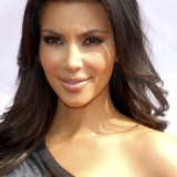 Kim-Kardashian-Vanilla-Cupcake-Mix-Launch-Party-32