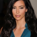 Kim-Kardashian-Visits-MTVs-Its-On-With-Alexa-Chung-09