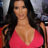 Kim-Kardashian-Wax-Figure-Unveiling-At-Madame-Tussauds-05