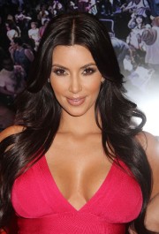 Kim Kardashian Wax Figure Unveiling At Madame Tussauds 07