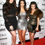 Kim-Kardashians-30th-Birthday-at-TAO-at-The-Venetian-27