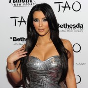 Kim-Kardashians-30th-Birthday-at-TAO-at-The-Venetian-39.md.jpg