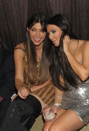 Kim-Kardashians-30th-Birthday-at-TAO-at-The-Venetian-56.md.jpg