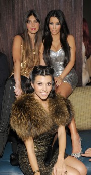 Kim-Kardashians-30th-Birthday-at-TAO-at-The-Venetian-57.md.jpg