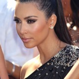 Kardashians-at-2010-Teen-Choice-Awards-14