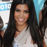Kardashians-at-2010-Teen-Choice-Awards-29