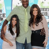 Kardashians-at-2010-Teen-Choice-Awards-34