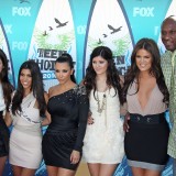 Kardashians-at-2010-Teen-Choice-Awards-59