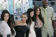 Kardashians-at-2010-Teen-Choice-Awards-64.md.jpg