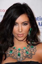 Kim-Kardashian---2010-Angel-Ball-to-Benefit-Gabrielle-Angel-Foundation-16.md.jpg