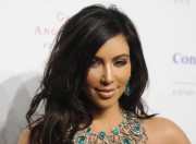 Kim-Kardashian---2010-Angel-Ball-to-Benefit-Gabrielle-Angel-Foundation-27.md.jpg